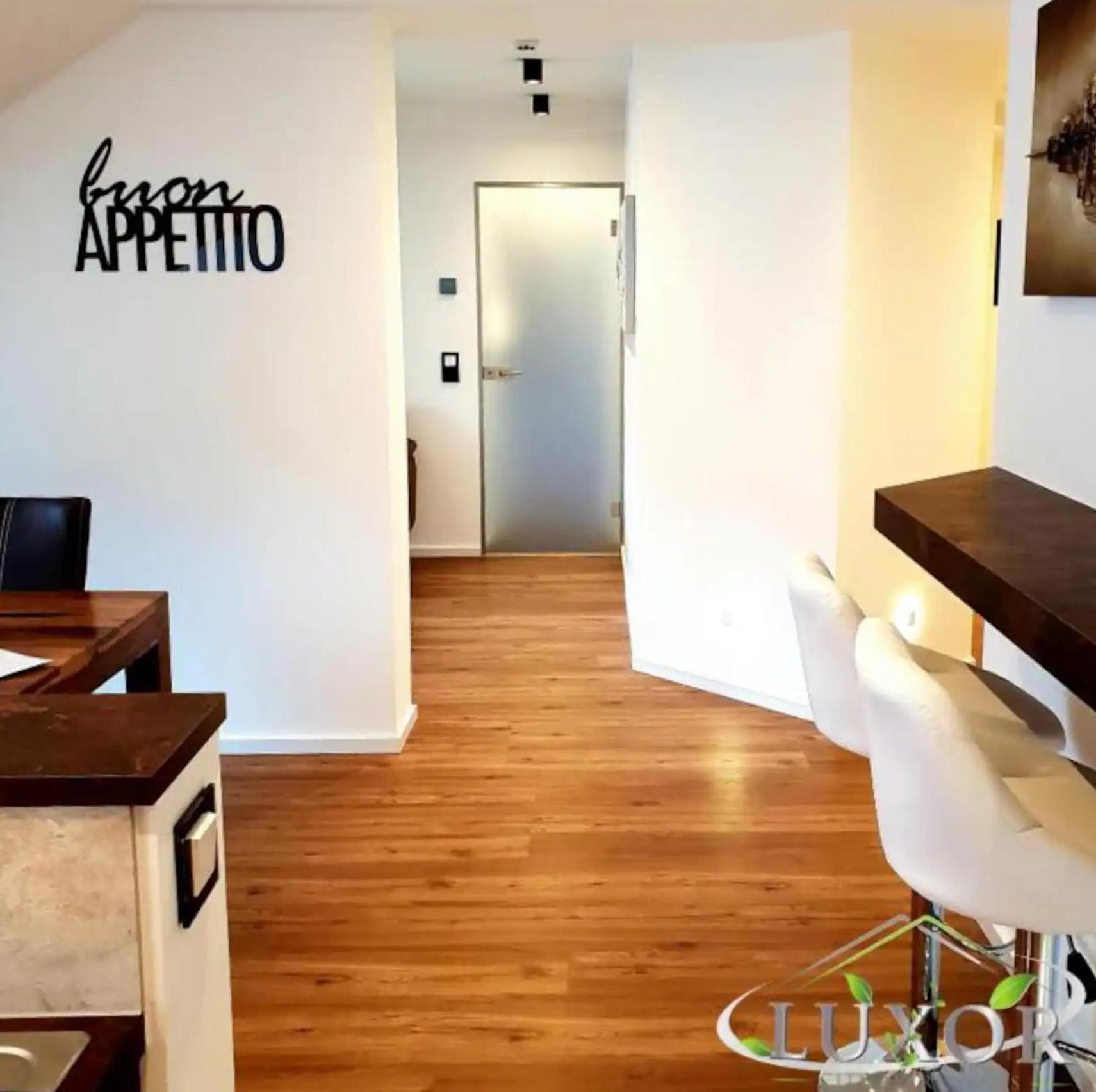 Luxor City Apartments Lienz Room photo